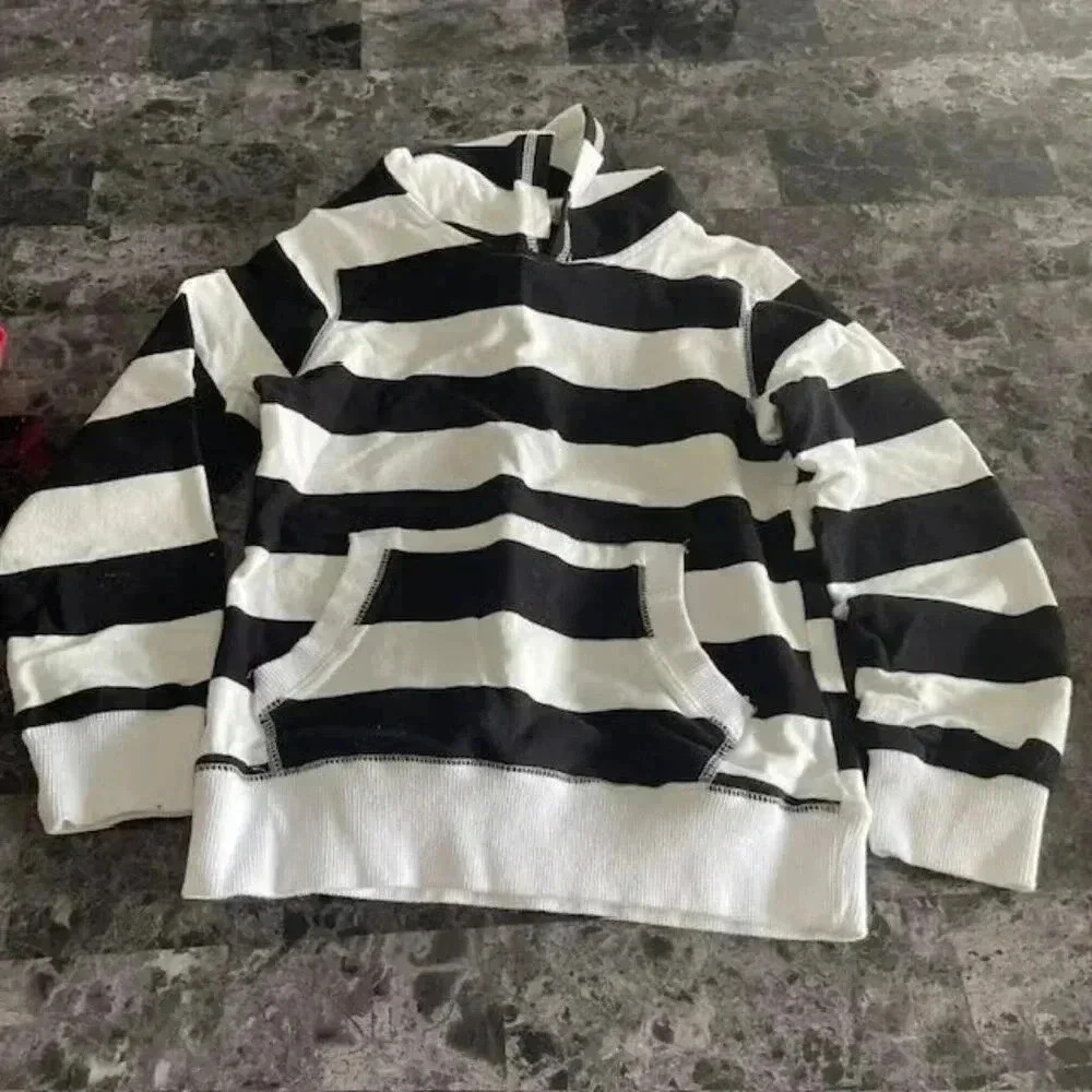 DILBYKE Boys & Girls Hooded Sweatshirt - Size 5-6 - Picture 9 of 16